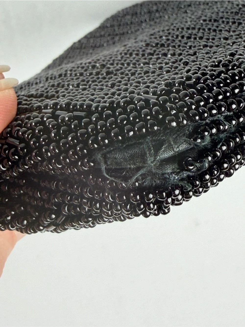 Black Vintage Beaded Evening Clutch - Classic Women's Accessory Stunning